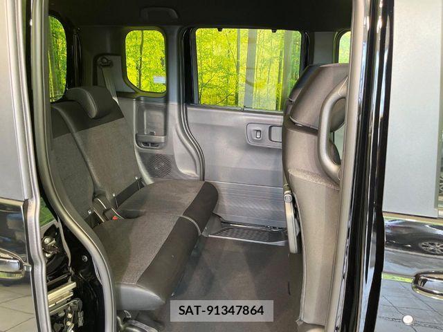 Honda N BOX CUSTOM 2026-07 8100734-8