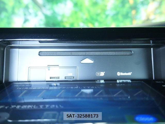 Honda N BOX CUSTOM 2021-03 8100763-10