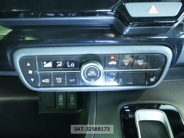 Honda N BOX CUSTOM 2021-03 8100763-15