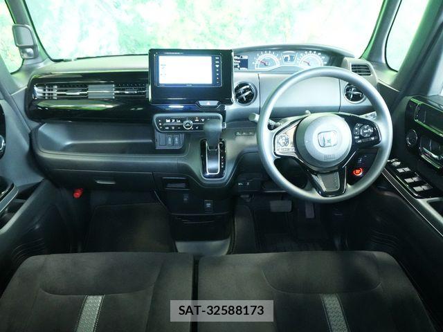 Honda N BOX CUSTOM 2021-03 8100763-5