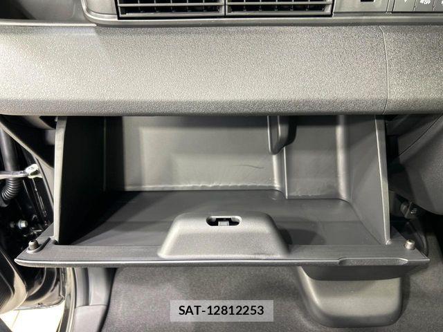 Honda N BOX CUSTOM 2026-07 8100743-17