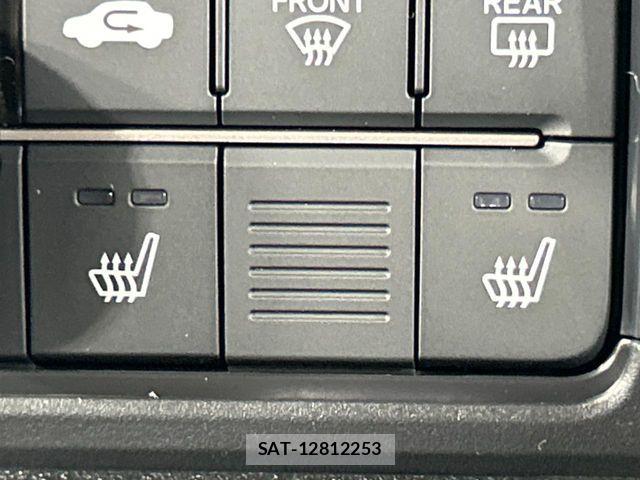 Honda N BOX CUSTOM 2026-07 8100743-6