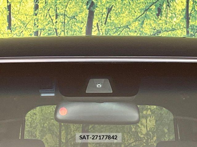 Honda N BOX CUSTOM 2021-06 8100761-3