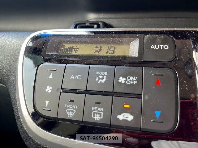 Honda N BOX CUSTOM 2016-02 8100781-16