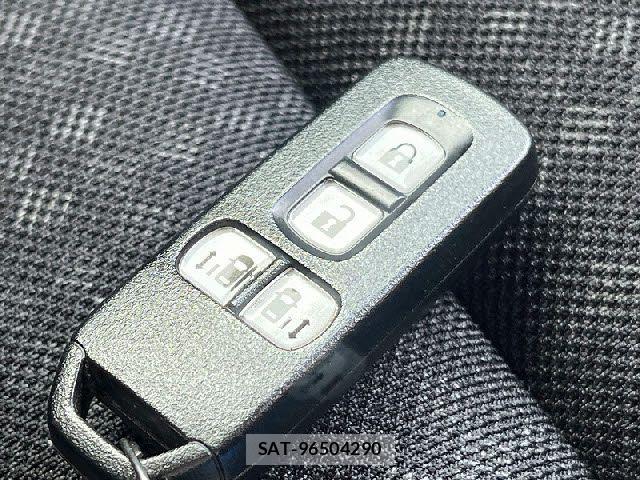 Honda N BOX CUSTOM 2016-02 8100781-22