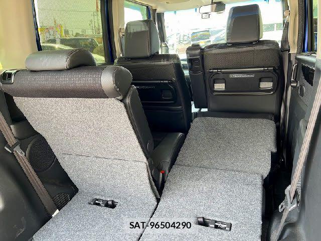 Honda N BOX CUSTOM 2016-02 8100781-25