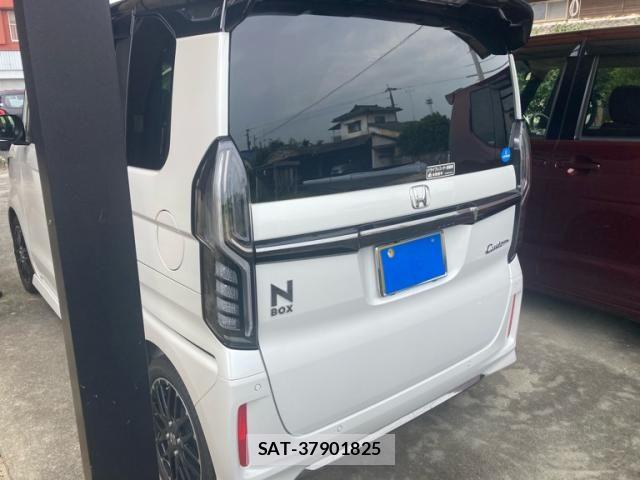 Honda N BOX CUSTOM 2021-06 8100766-1