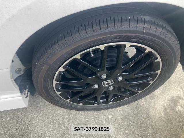 Honda N BOX CUSTOM 2021-06 8100766-6