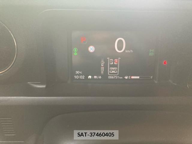 Honda N BOX CUSTOM 2024-12 8100732-12
