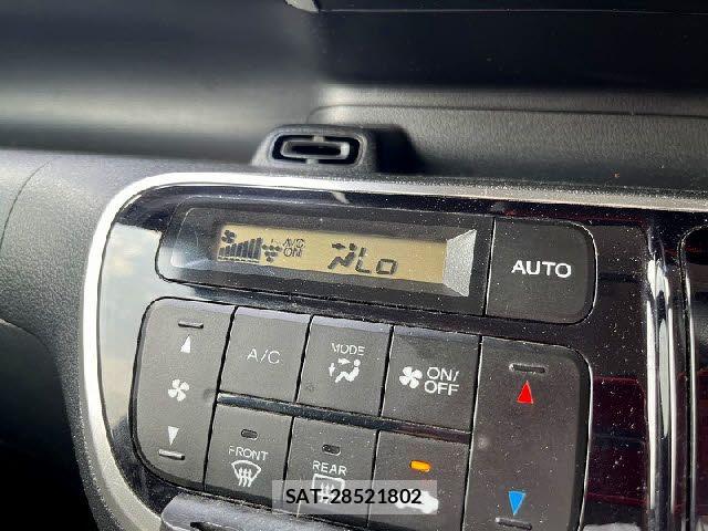 Honda N BOX CUSTOM 2017-02 8100783-15
