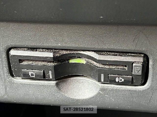 Honda N BOX CUSTOM 2017-02 8100783-18