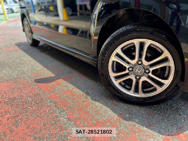 Honda N BOX CUSTOM 2017-02 8100783-24