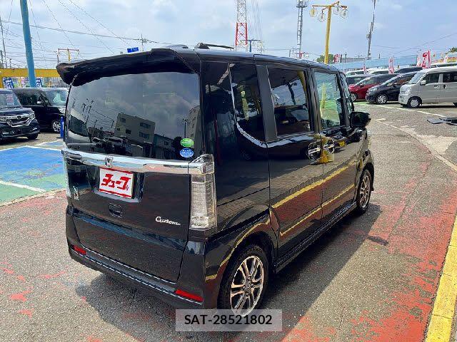 Honda N BOX CUSTOM 2017-02 8100783-2