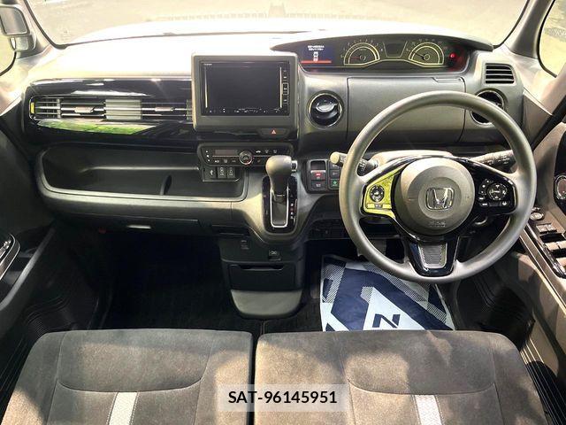 Honda N BOX CUSTOM 2023-09 8100733-1