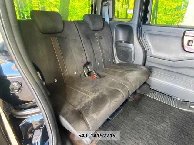 Honda N BOX CUSTOM 2017-09 8100776-9