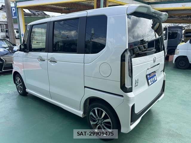 Honda N BOX CUSTOM 2026-05 8100738-1