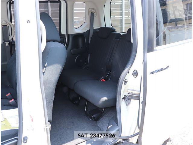 Honda N BOX CUSTOM 2015-04 8100792-12