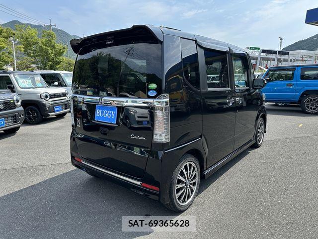 Honda N BOX CUSTOM 2015-06 8100788-4