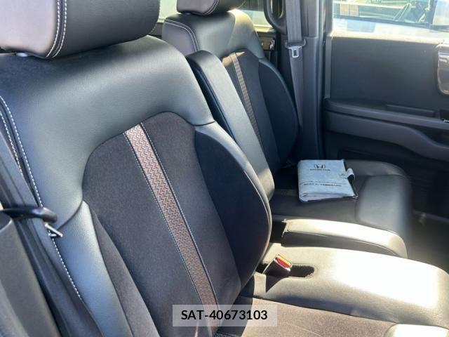 Honda N BOX CUSTOM 2019-05 8100786-9