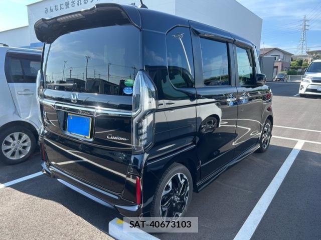 Honda N BOX CUSTOM 2019-05 8100786-3