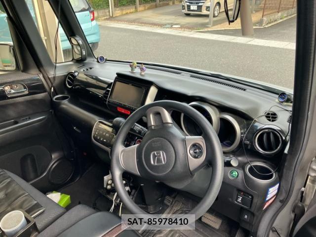 Honda N BOX CUSTOM 2013-07 8100802-9