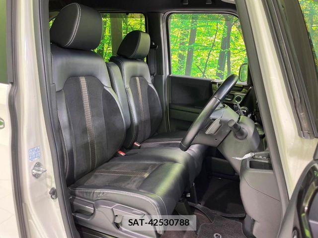 Honda N BOX CUSTOM 2018-02 8100777-7