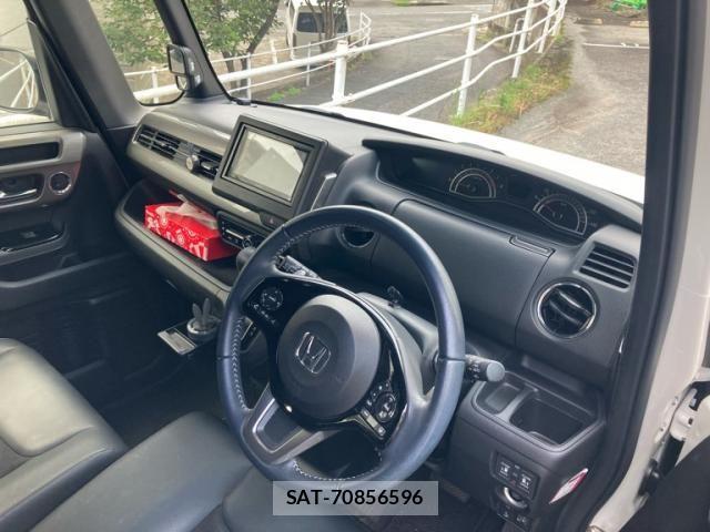Honda N BOX CUSTOM 2022-02 8100744-13