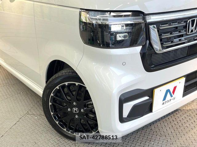 Honda N BOX CUSTOM 2024-11 8100722-11