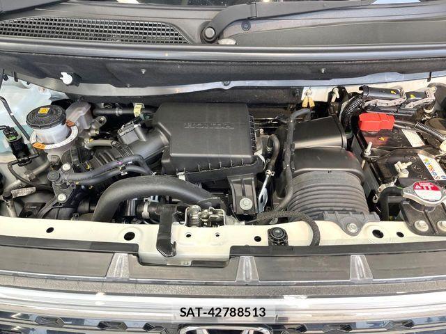 Honda N BOX CUSTOM 2024-11 8100722-17