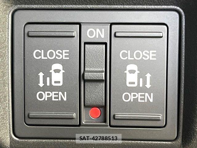 Honda N BOX CUSTOM 2024-11 8100722-4