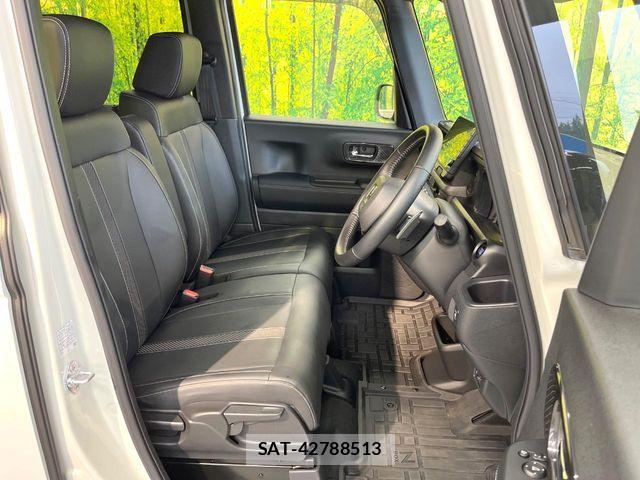 Honda N BOX CUSTOM 2024-11 8100722-7