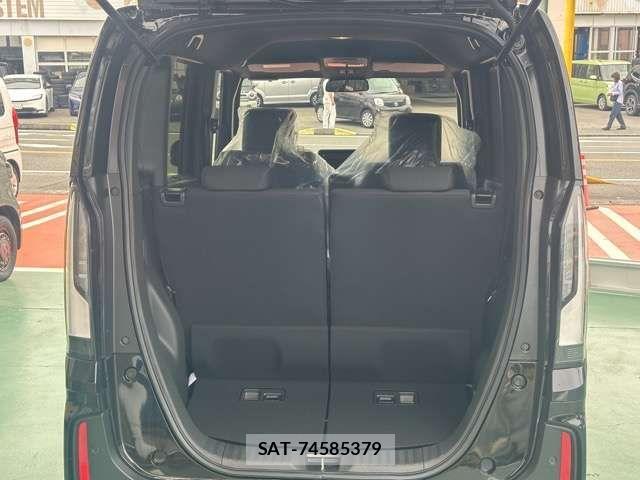 Honda N BOX CUSTOM 2026-05 8100740-14