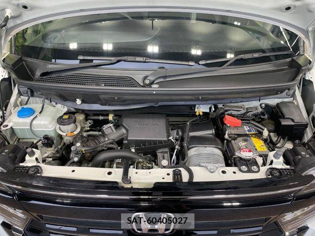 Honda N BOX CUSTOM 2022-08 8100741-17