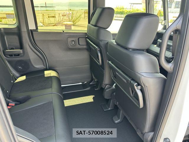 Honda N BOX CUSTOM 2026-04 8100735-15