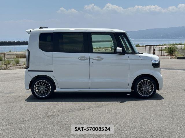 Honda N BOX CUSTOM 2026-04 8100735-23
