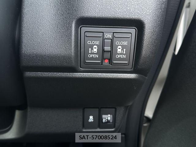 Honda N BOX CUSTOM 2026-04 8100735-3