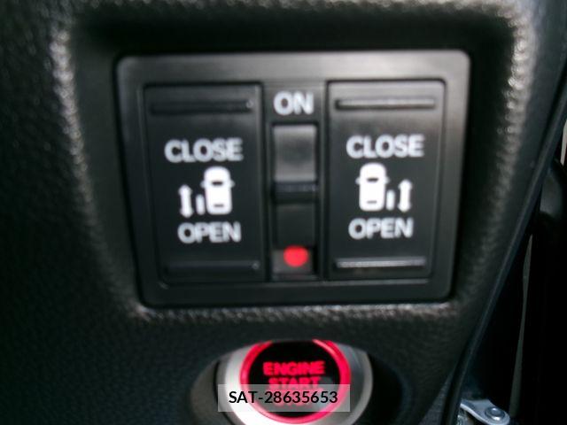Honda N BOX CUSTOM 2022-09 8100789-13