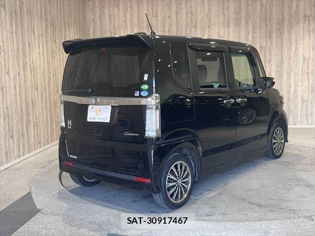Honda N BOX CUSTOM 2015-01 8131585-19