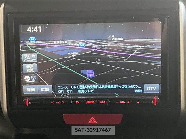 Honda N BOX CUSTOM 2015-01 8131585-3