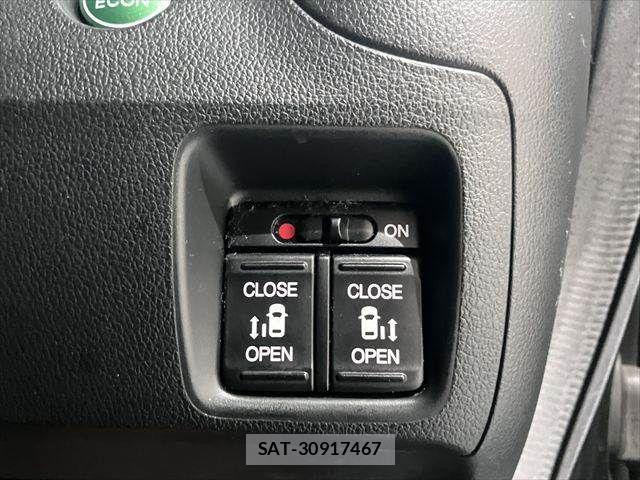 Honda N BOX CUSTOM 2015-01 8131585-5