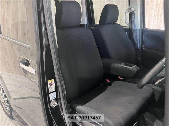 Honda N BOX CUSTOM 2015-01 8131585-7