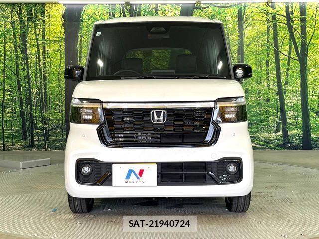 Honda N BOX CUSTOM 2026-06 8131494-11