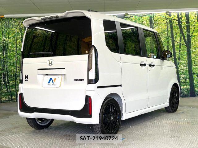 Honda N BOX CUSTOM 2026-06 8131494-14