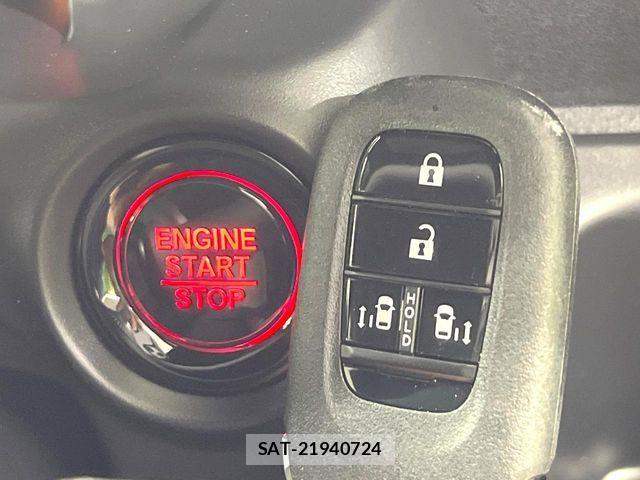 Honda N BOX CUSTOM 2026-06 8131494-19
