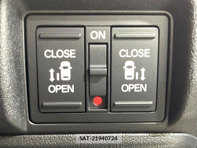 Honda N BOX CUSTOM 2026-06 8131494-3