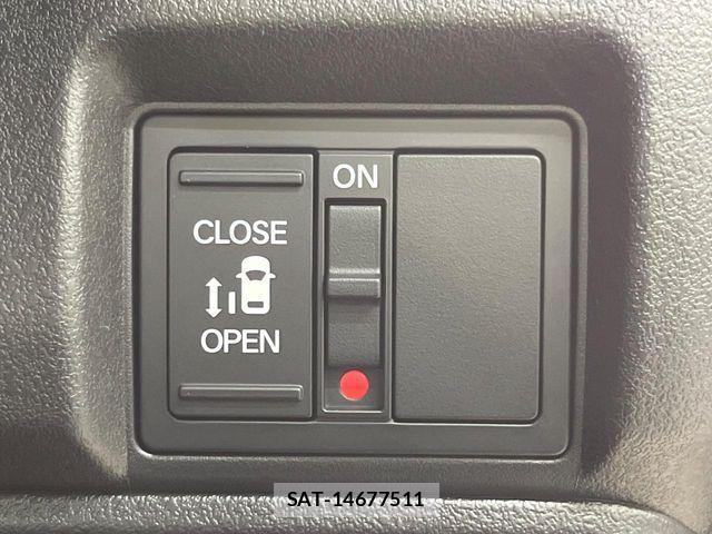 Honda N BOX CUSTOM 2026-07 8131508-6