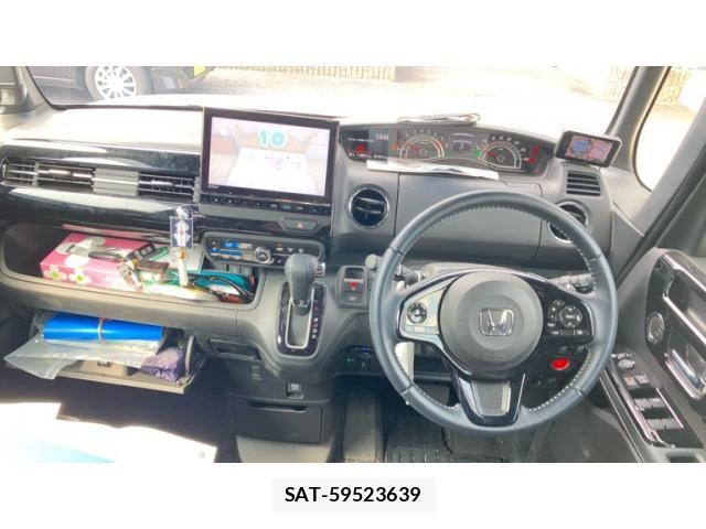 Honda N BOX CUSTOM 2023-08 8131511-13