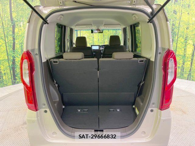 Honda N BOX CUSTOM 2021-12 8131537-9