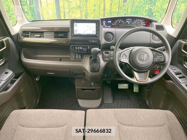 Honda N BOX CUSTOM 2021-12 8131537-1