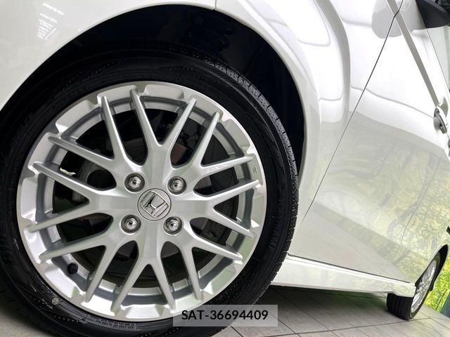 Honda N BOX CUSTOM 2021-07 8131526-12
